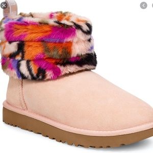 Ugg Fluff Mini Quilted Motlee Boots / Pink